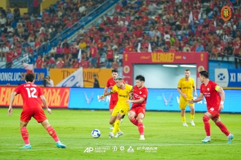 MATCH PHOTOS | MỘT ĐIỂM SỐ, MỘT TINH THẦN CHIẾN ĐẤU CỦA ĐỘI BÓNG XỨ THANH!