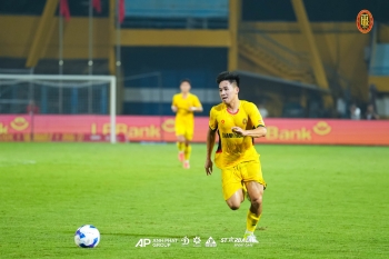 MATCH PHOTOS | MỘT ĐIỂM SỐ, MỘT TINH THẦN CHIẾN ĐẤU CỦA ĐỘI BÓNG XỨ THANH!